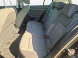 Volkswagen Golf  VIII 1.5 TSI Navi AHK PDC SiHz LED - Volkswagen Golf Jahreswagen: V