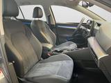 Volkswagen Golf VIII 1,5 l eTSI DSG Life *ergo*LED+*Kamera* - Volkswagen Golf: Allradantrieb