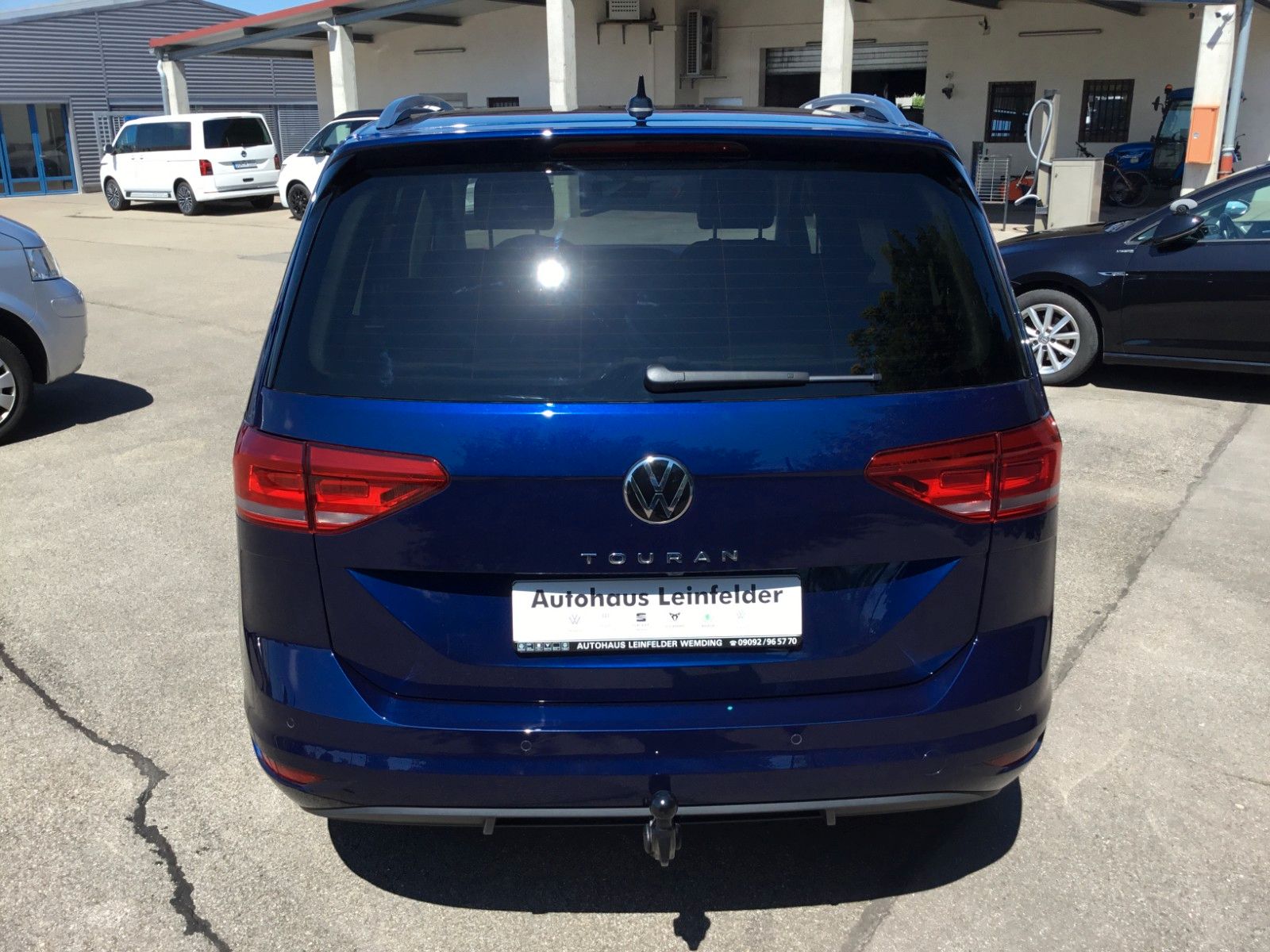 Fahrzeugabbildung Volkswagen Touran 1.5 TSI DSG Goal+LED+AHK+7Sitzer+Kamera