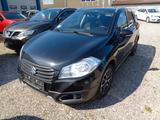 Suzuki SX4 S-Cross Limited 4x4 - Suzuki SX4: Limited