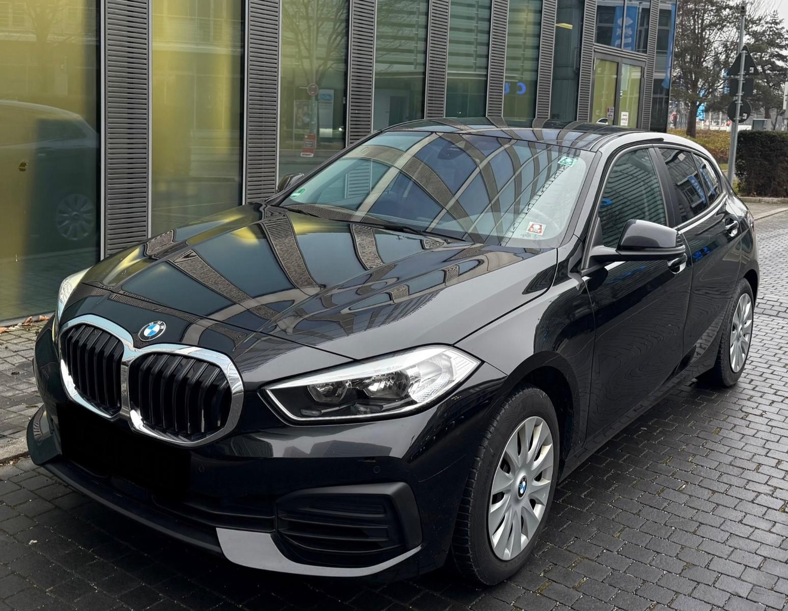 BMW 118 1 Limousine 118 i Advantage Winter+Sommer