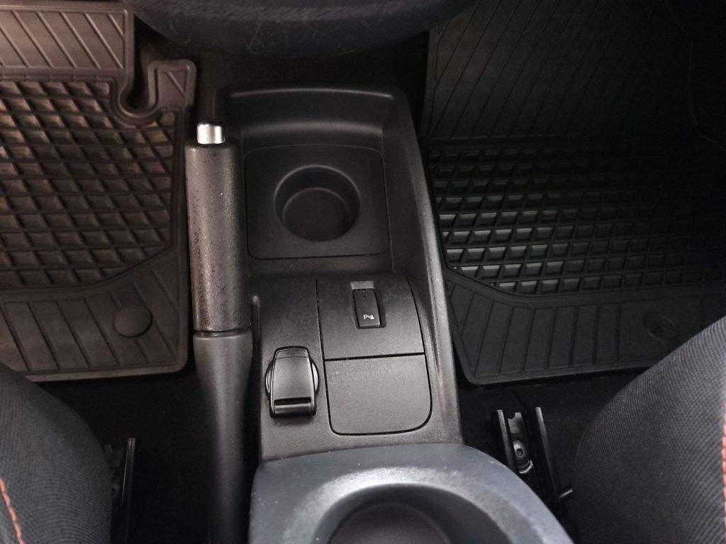 Fahrzeugabbildung Mercedes-Benz Citan 109 Kombi Navi SHZ AHK Flügeltüren RFK