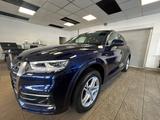 Audi Q5 40 TDI Squattro design - : TDI