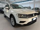 Volkswagen Tiguan 2.0 TDI SCR 4MOTION Style Blue - Volkswagen Tiguan mit Diesel-Antrieb: Kombi, Schaltgetriebe