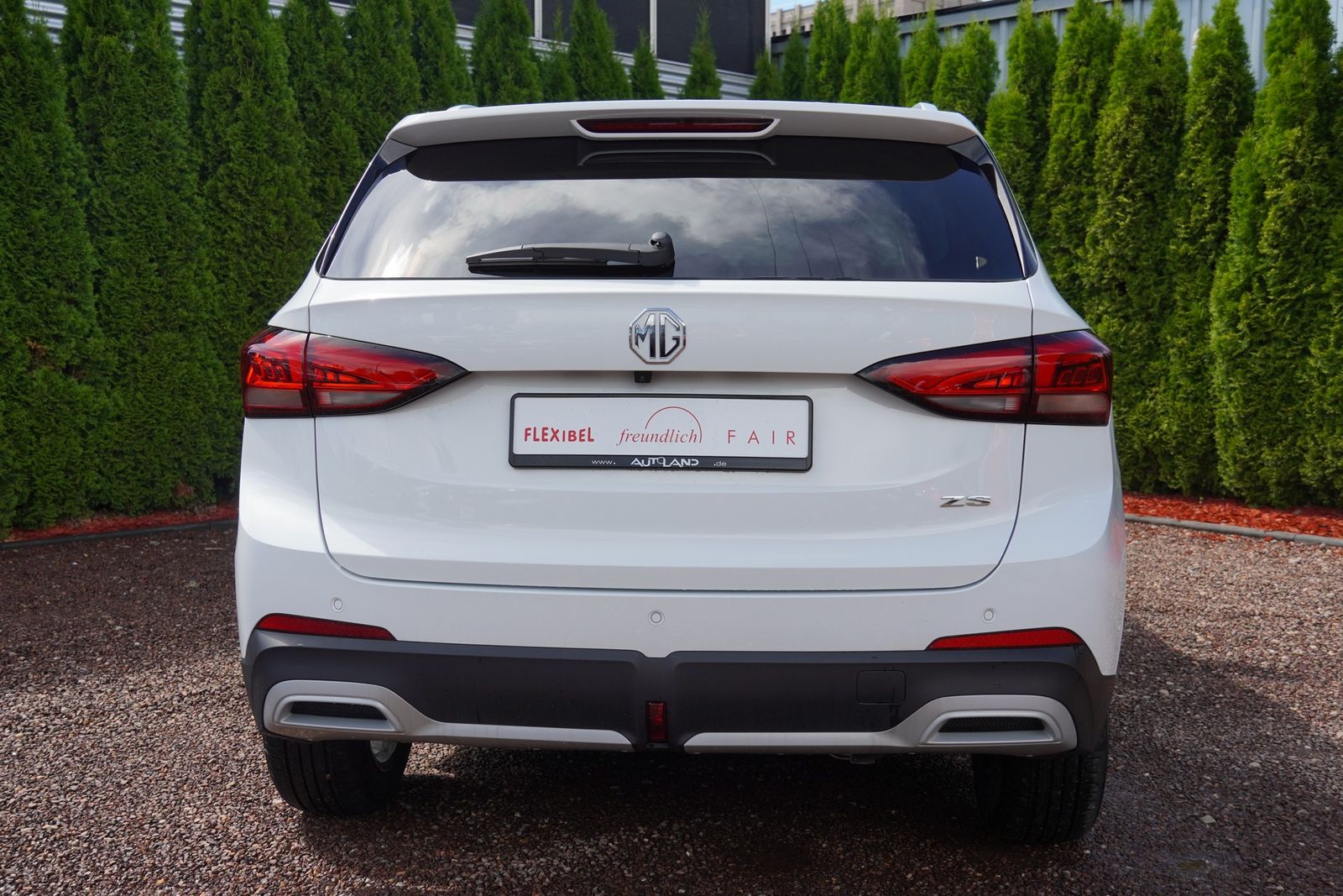 MG ZS