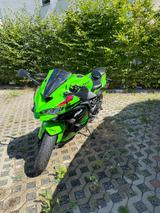 Kawasaki ZX4RR - Kawasaki Motorräder in Frankfurt