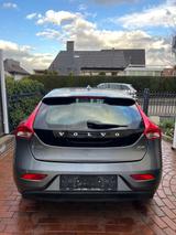 Volvo V40 D2 Geartronic LINJE YOU! LINJE YOU!