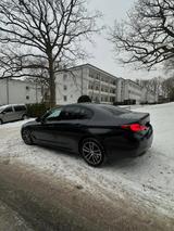 BMW 530d A  M-Sportpaket Scheckheft BMW - BMW 530 in Lübeck