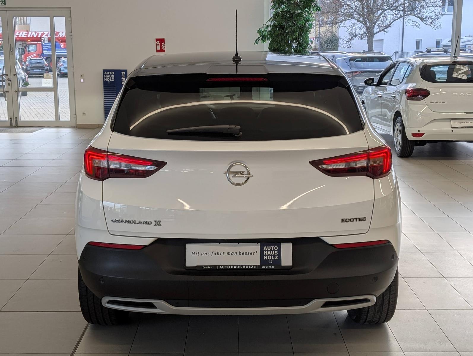 Opel Grandland 1.2 Elegance Keyless LED Parkassist