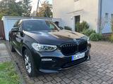 BMW X4 G02 * SCHECKHEFTGEPFLEGT bei BMW - BMW X4 Gebrauchtwagen in Düsseldorf
