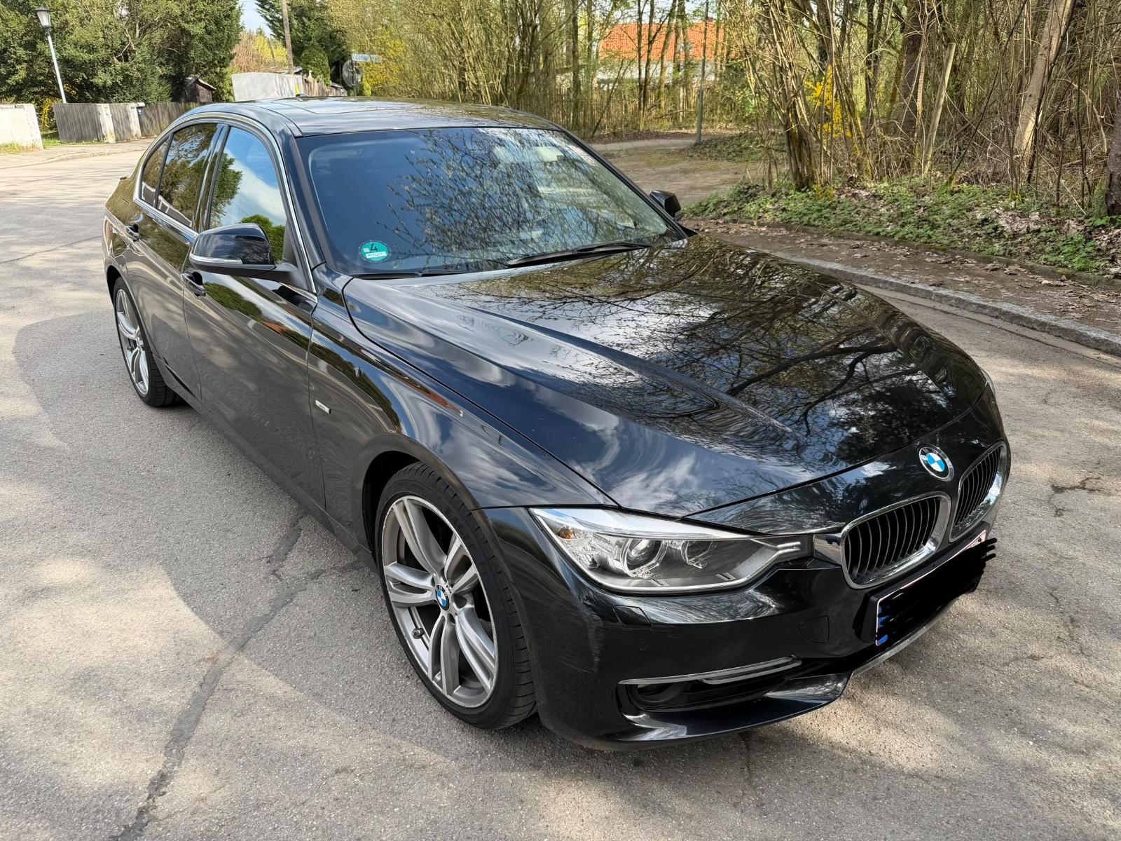 BMW 330d Luxury 3.0 258ch - 1 ère main - TVA Récupérable - Carplay - Pneus été - Toit ouvrant