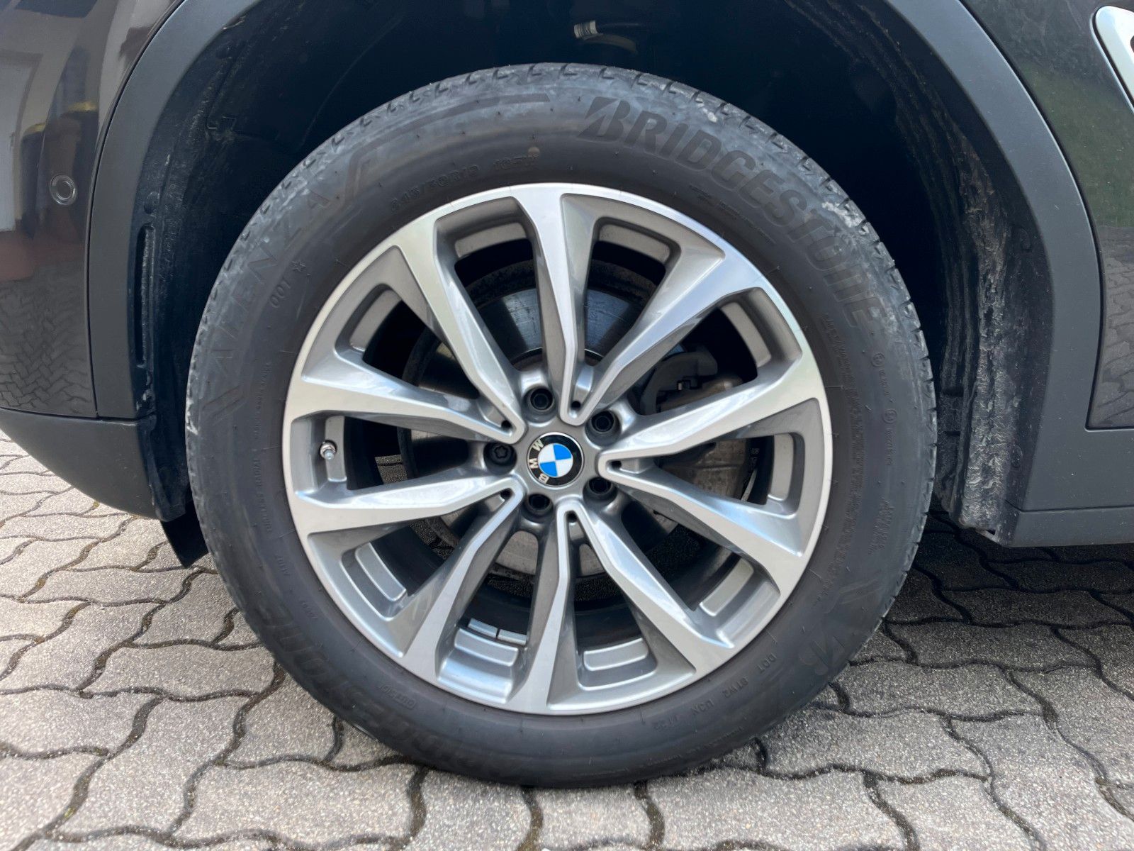 BMW X3 xDrive 20 d - AHK, Navi, LED foto 5