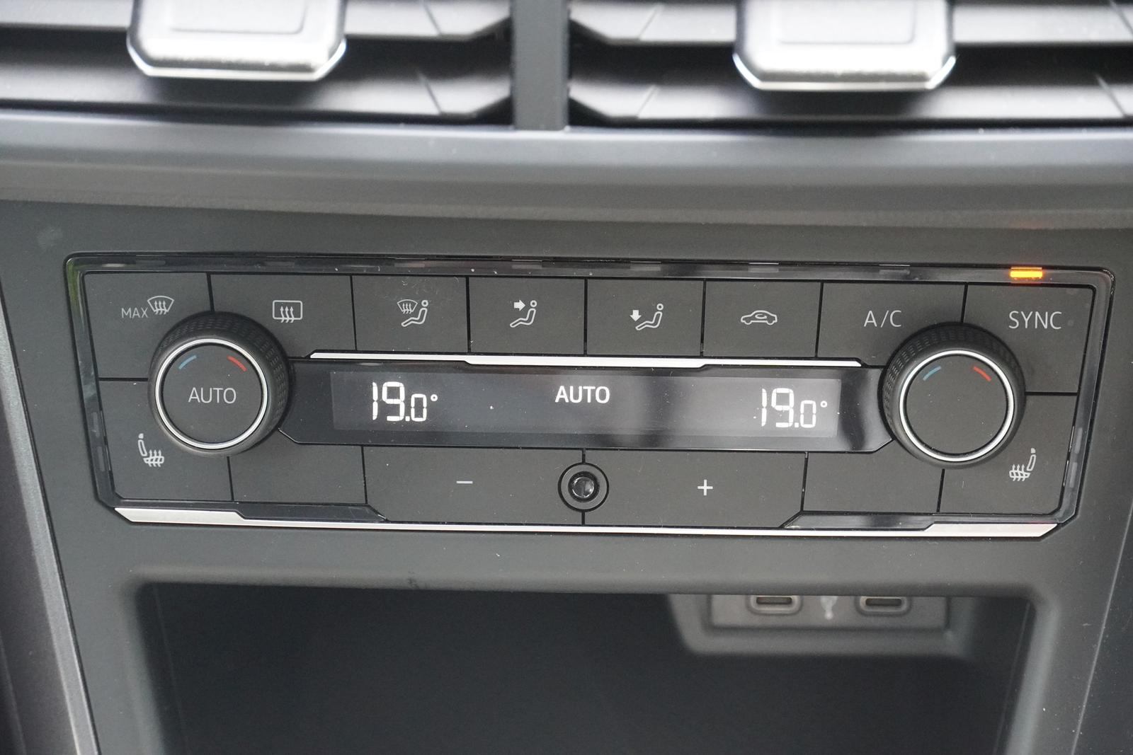 Volkswagen Polo 1.0 TSI Highline R-Line ACC Navi PDC DAB, миниатюра 11