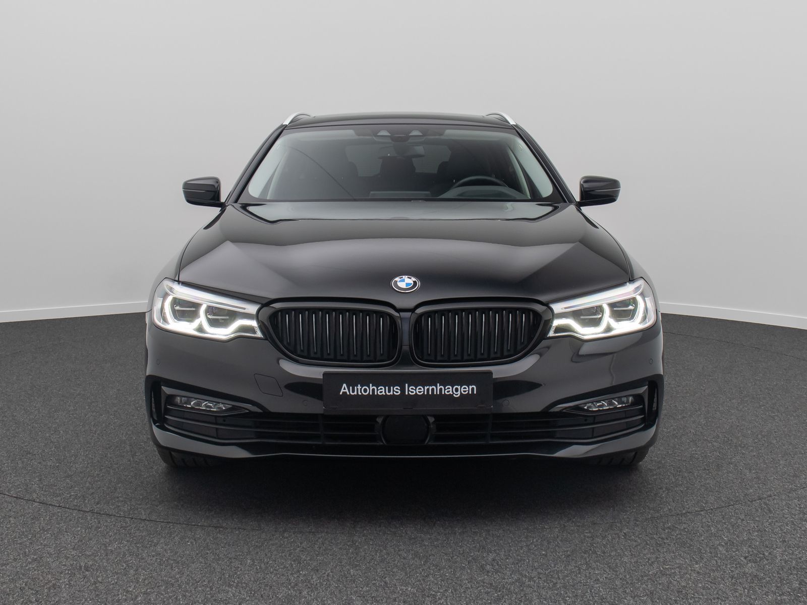 Fahrzeugabbildung BMW 540i xD Luxury Line HUD DAB Massage Panorama AHK