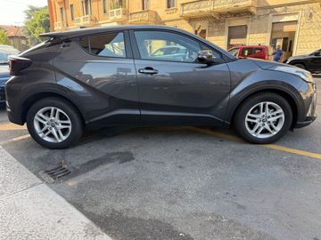 Toyota C-HR - 7