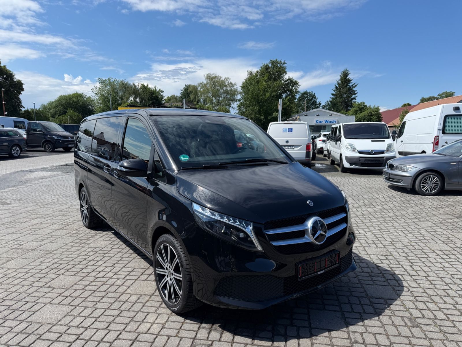 MERCEDES-BENZ V 300 d EDITION 4MATIC lang-Leder-NAVI-Panorama