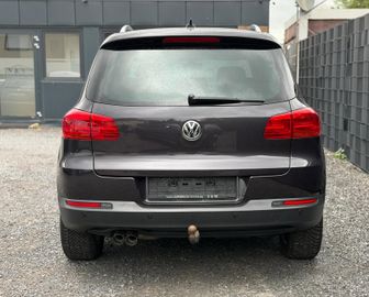 Volkswagen Tiguan - 4