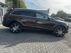 Fahrzeugabbildung Audi Q7 3.0 TDI quattro S Line 7 Sitze Pano Ahk