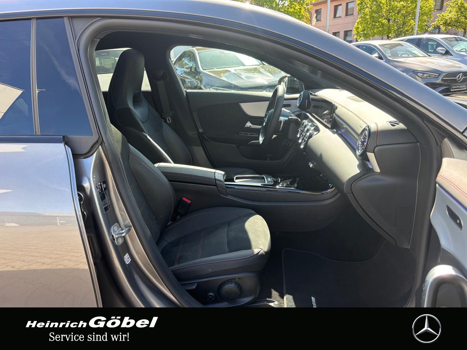 Fahrzeugabbildung Mercedes-Benz CLA 200 SB EDI-AMG PAN 360° DIST+ KLG-KP AMB VZA