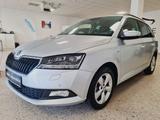 Skoda Fabia Combi Clever Navi Led Kamera 3 Jahre Werkg - Skoda Fabia: 3.3