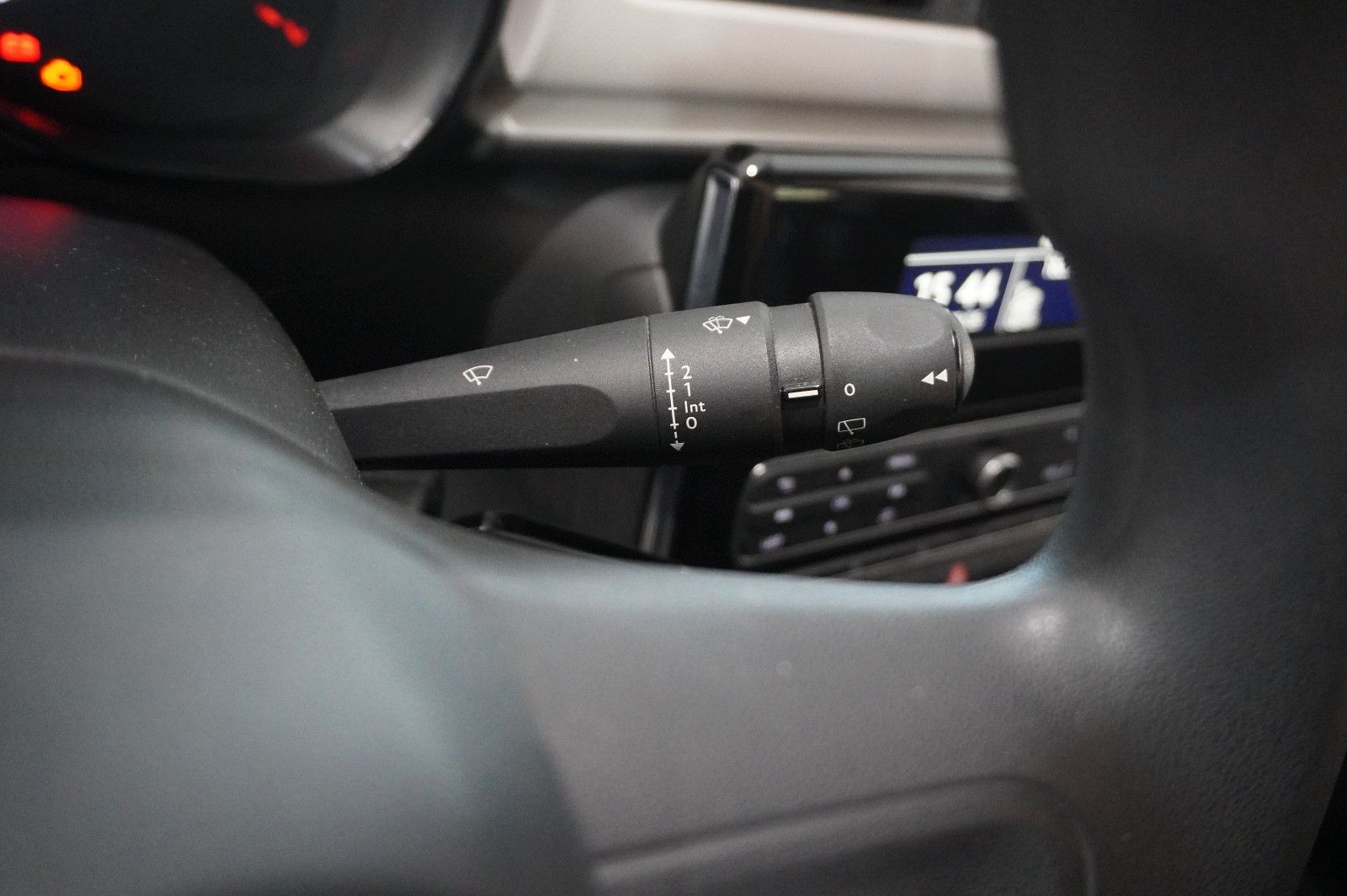 Fahrzeugabbildung Citroën C3 LIM. 1.2 LIVE KLIMA/TEMP./NEBEL/SPORT/USB