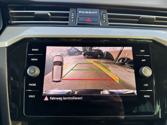 Passat Variant 2.0 TDI DSG Business AHK+RFK+NAVI