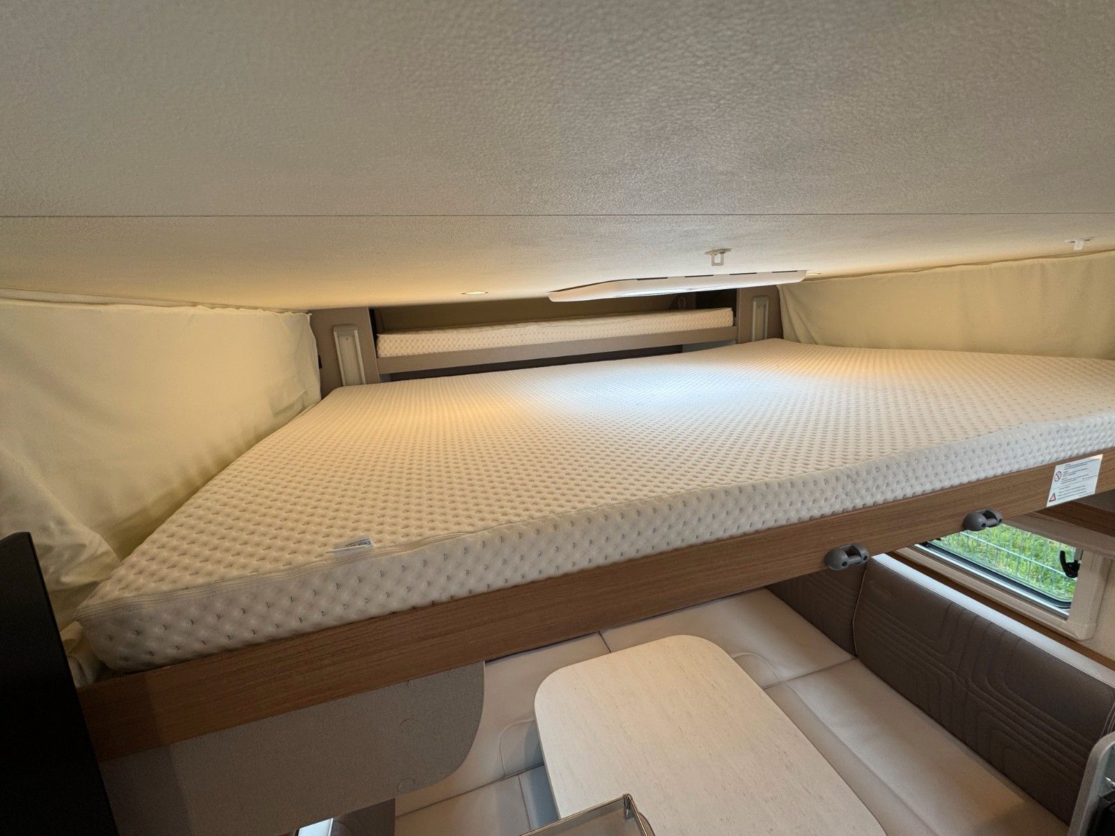 Fahrzeugabbildung Bürstner Lyseo Gallery TD 649 G SPAREN SIE € 54.519!