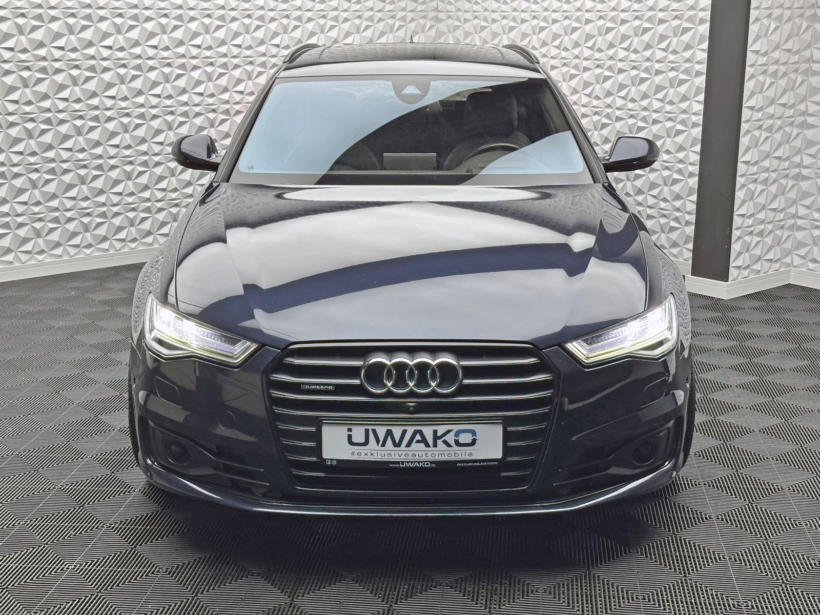 Fahrzeugabbildung Audi A6 3.0 TDI S-LINE/LUFT/PANO/360°/HUD/KEYL/MATRIX