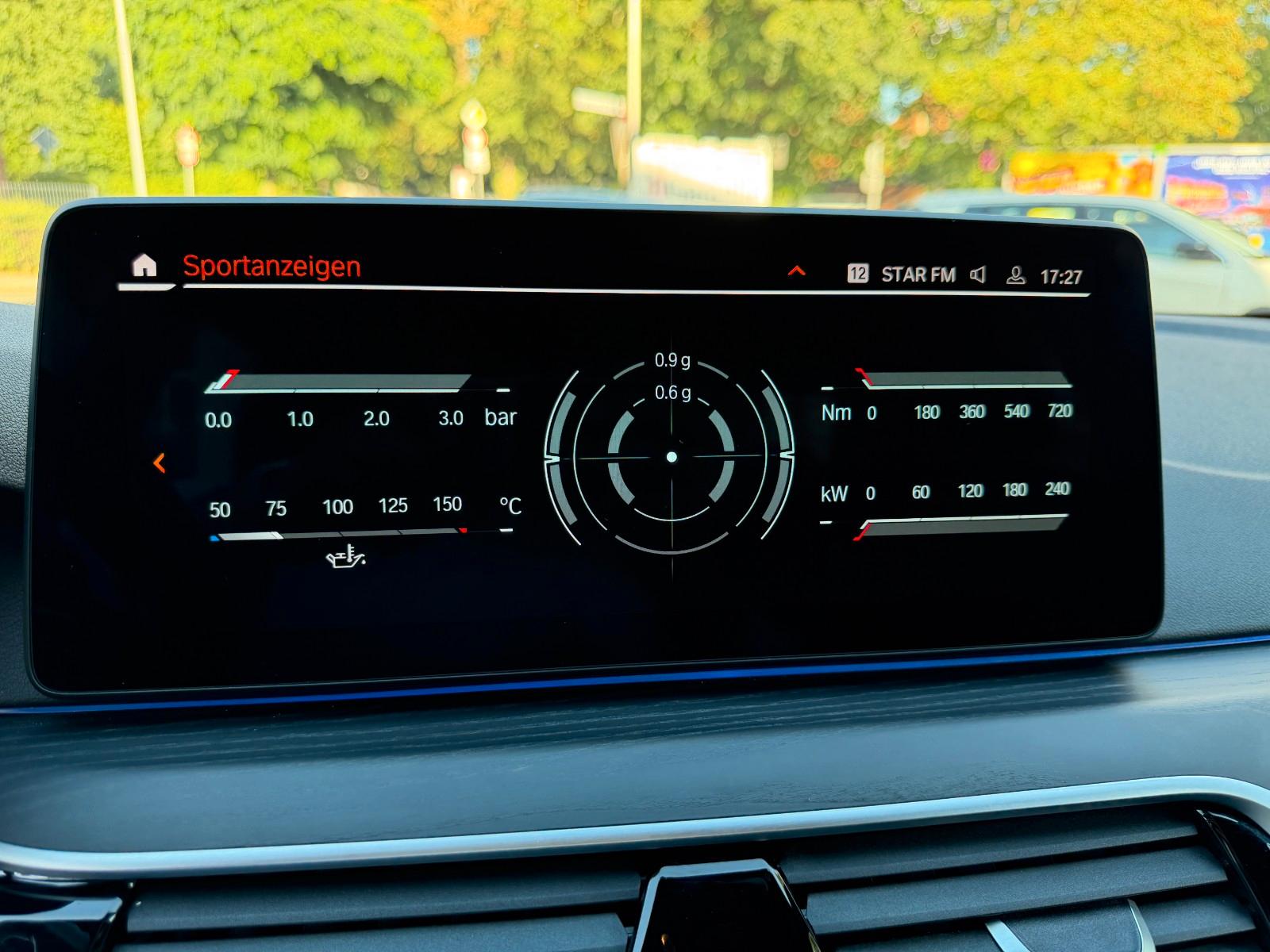 BMW 530d xDrive M Sport HEADUP/AHK/LASER/MEMORY/360°