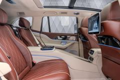 GLS 600 MAYBACH 2025 BLACK/BROWN 4D VIP SEATS