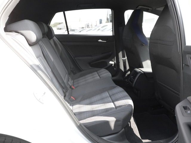 Volkswagen Golf - Bild 4