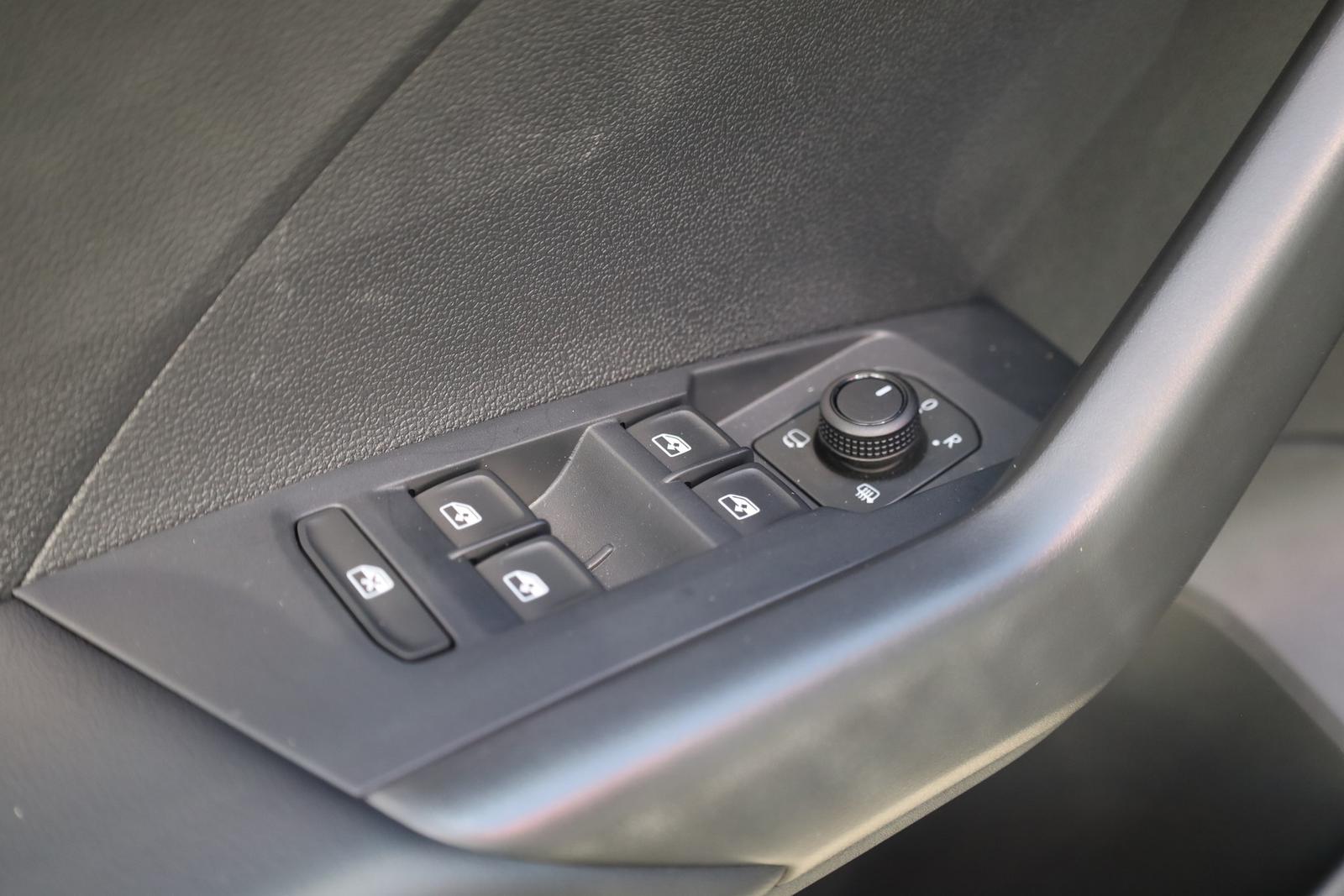 Volkswagen T-Cross 1.0 TSI DSG LED ACC Kamera, миниатюра 30