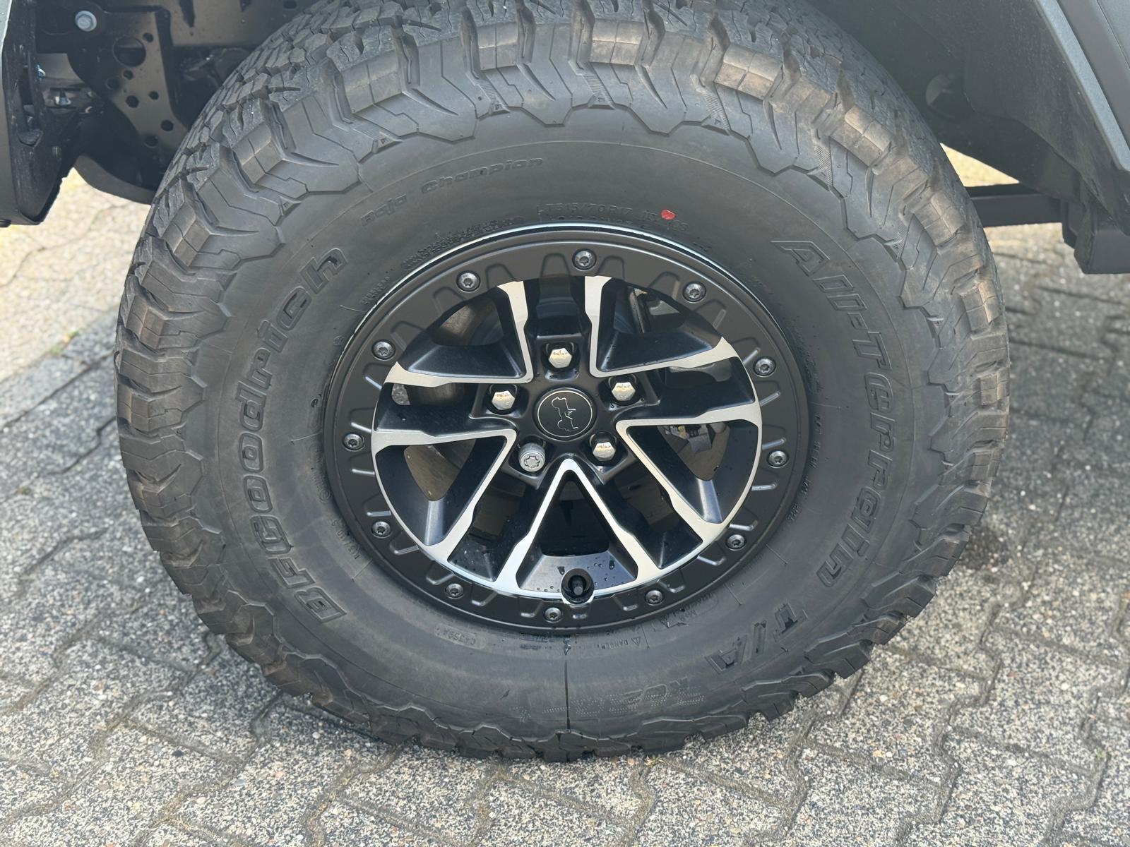 Jeep Wrangler Unlimited 392 MOAB 2026 SkyOne