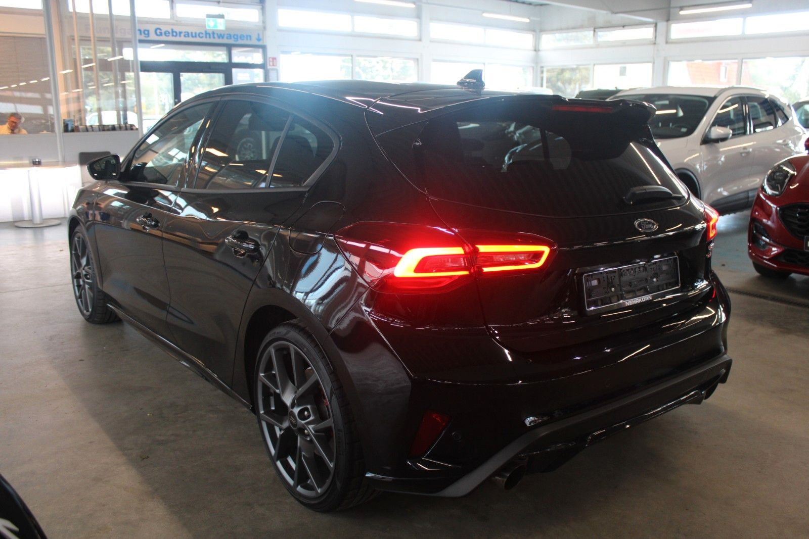 Fahrzeugabbildung Ford Focus ST X Aut. Matrix-LED HUD B&O WinterPak uvm