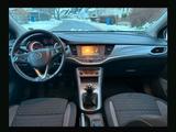 Opel Astra. - Opel Astra mit Diesel-Antrieb: Sportwagen
