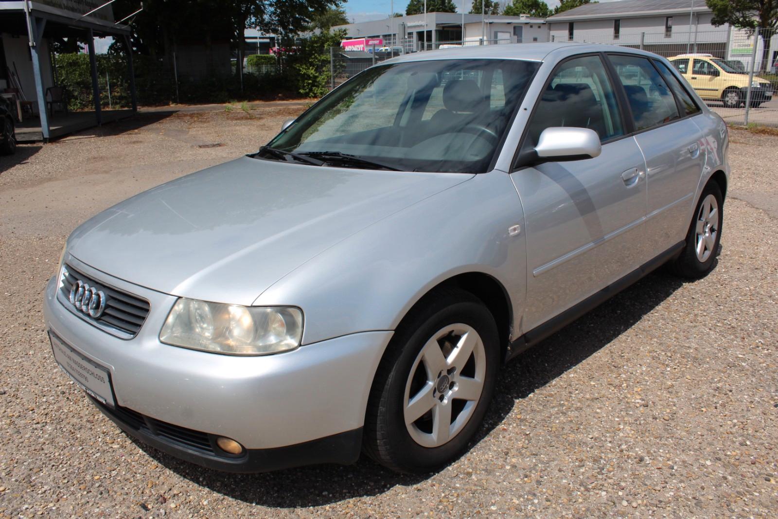 Audi A3 1.8 Auto Attraction*2xS-Line*NAVI*Klima*Sound