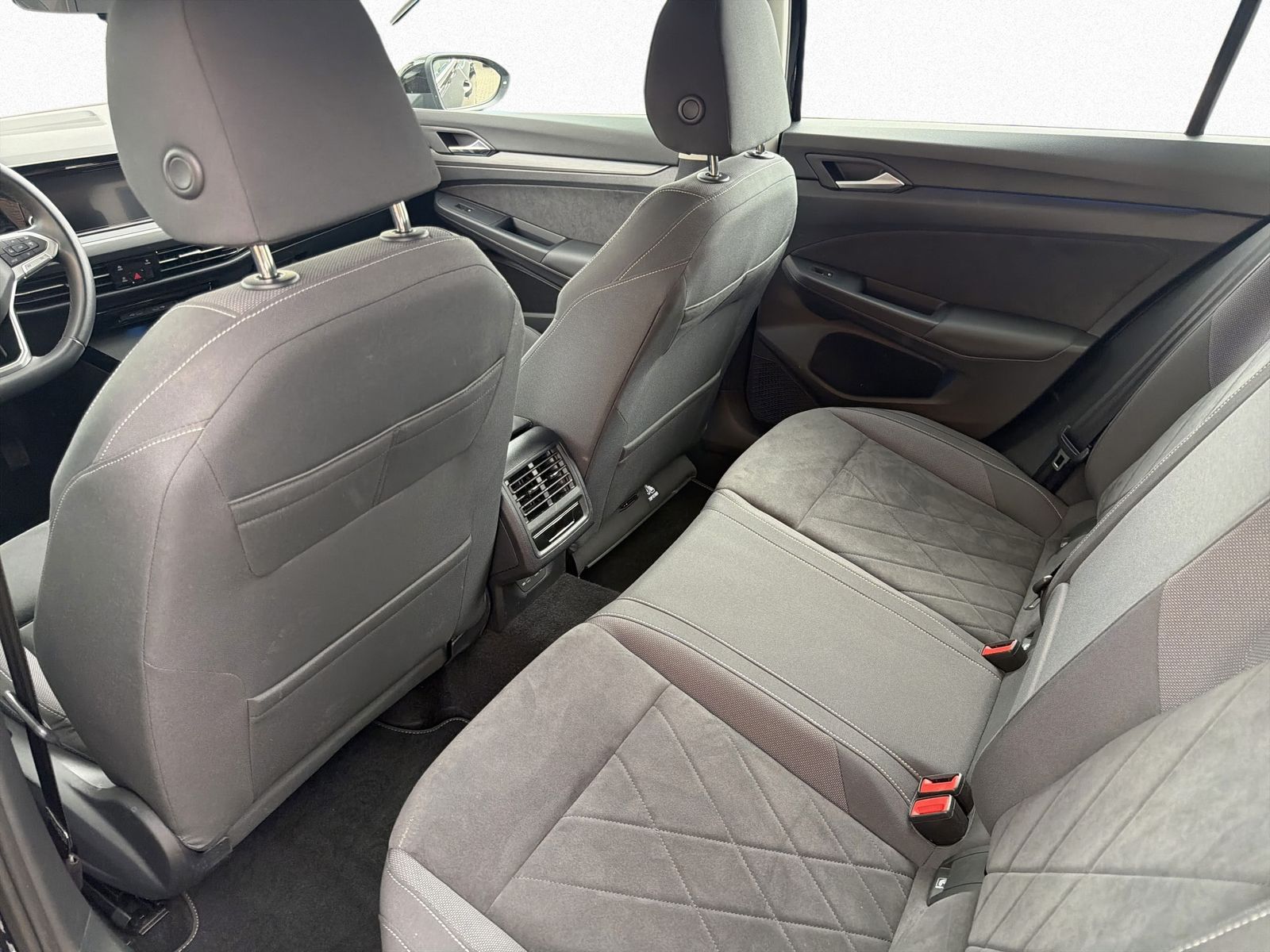 Volkswagen Golf - Bild 12