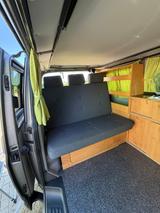 Volkswagen T6 Multicamper - Rundsitzgruppe