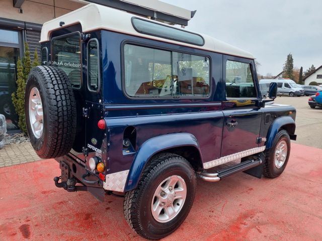 Land Rover Defender 90 Td5  4x4 "Sitzheizung/AHK"