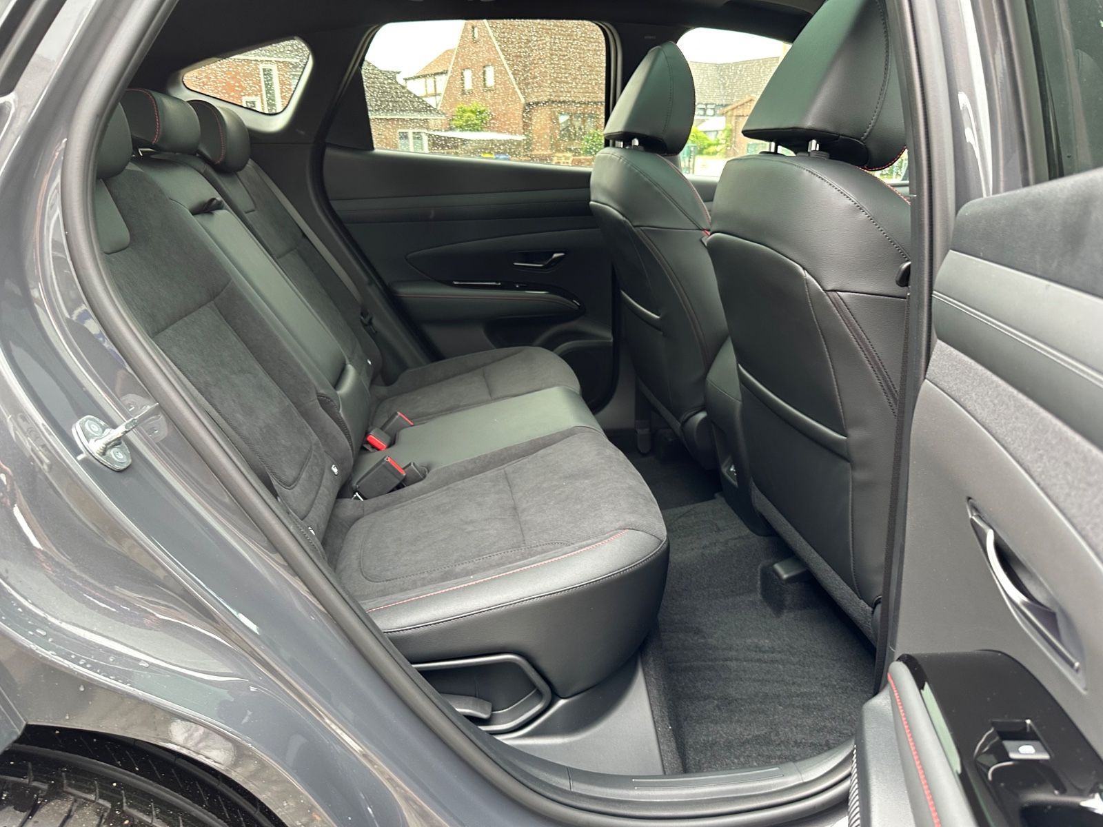 Fahrzeugabbildung Hyundai Tucson N-line T-GDi DCT 4x4 Pano/Navi/Shzg./ACC