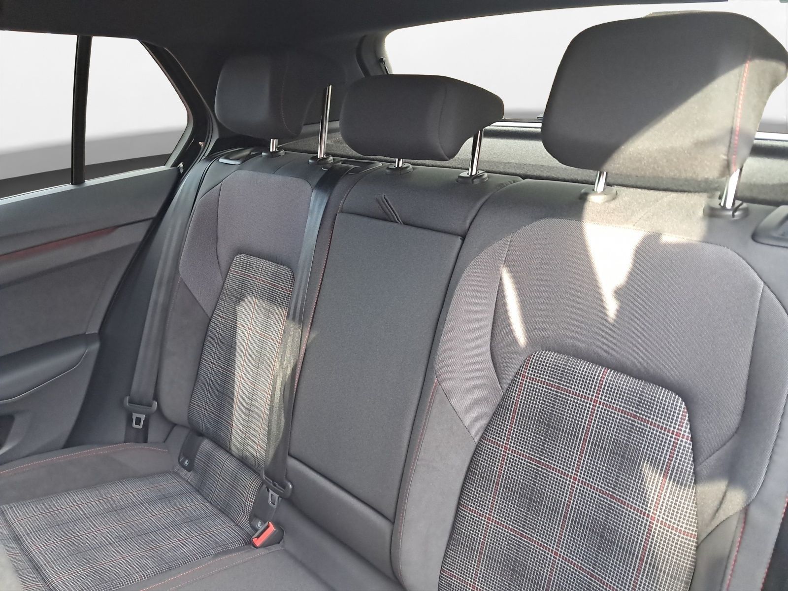 Volkswagen Golf - Bild 11