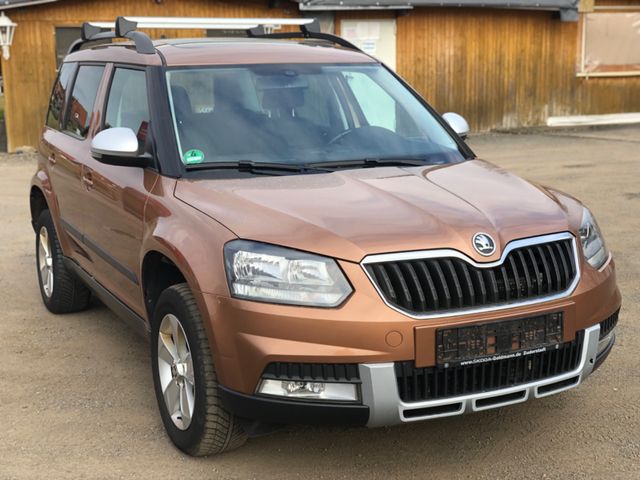 Skoda Yeti 2.0 TDI Ambition Outdoor *Panorama *Klima