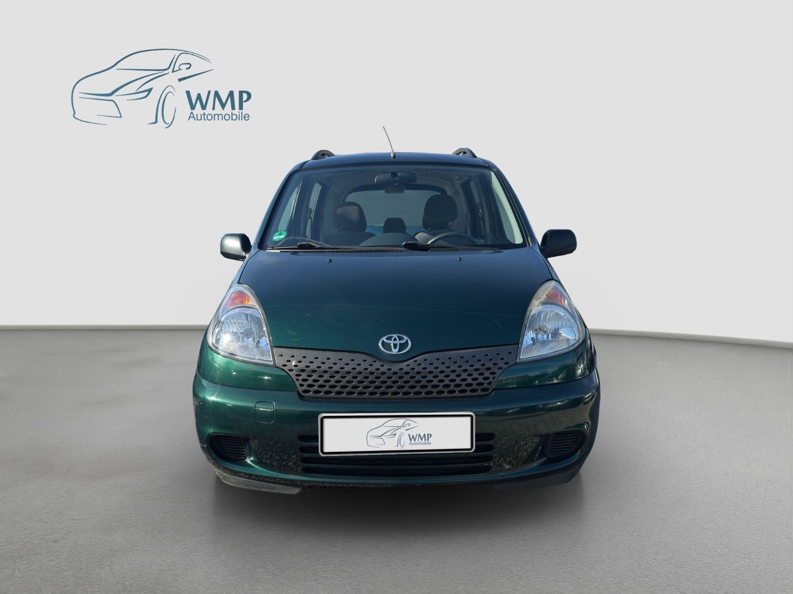 Fahrzeugabbildung Toyota Yaris Verso 1.3 linea Servo/Dachreling/TÜV NEU