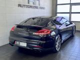Porsche Panamera Turbo Burmester+Chrono+Sportabgas+Alcan - Porsche Panamera mit Benzin-Antrieb: Limousine