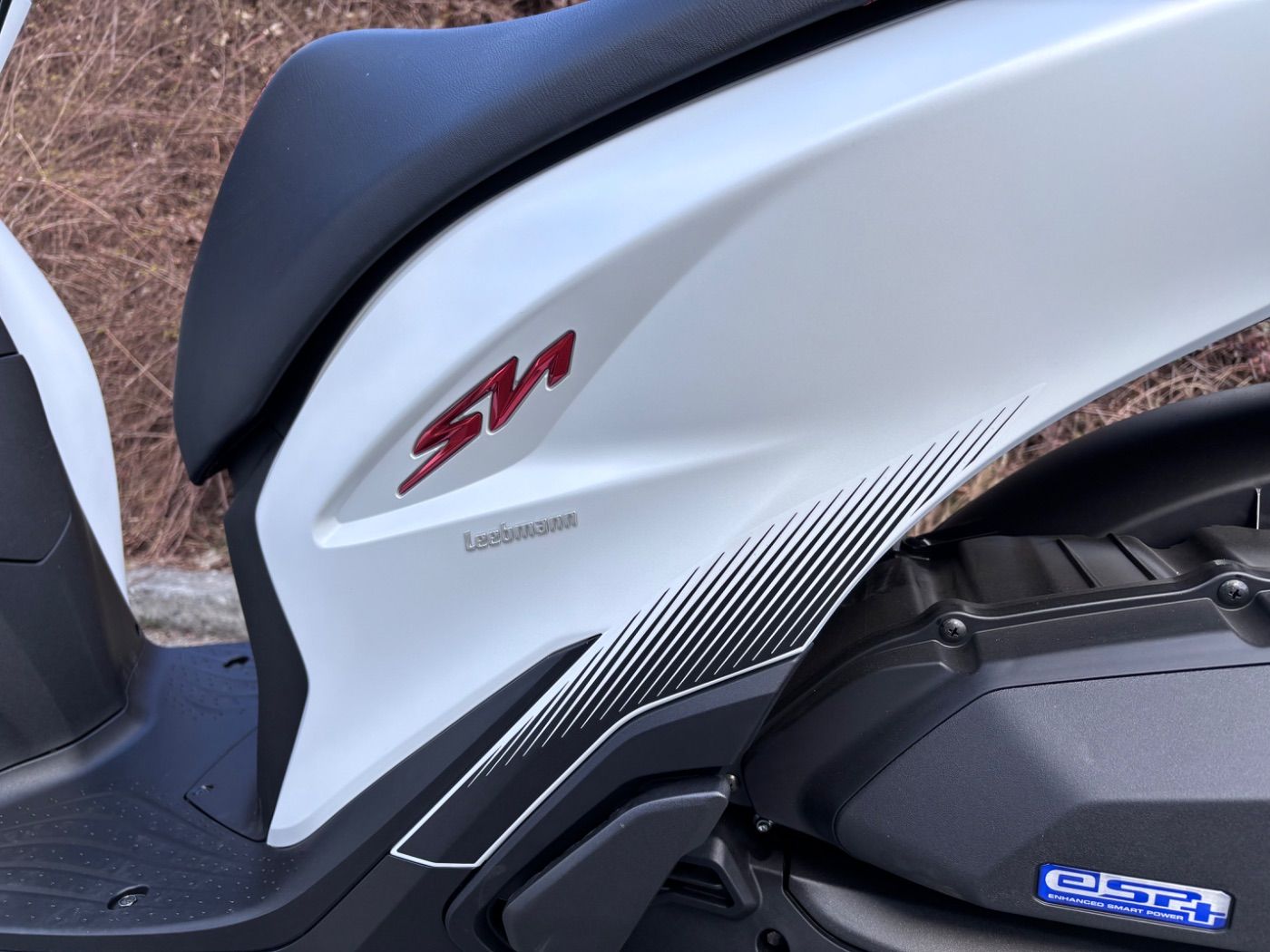 Fahrzeugabbildung Honda SH 125 i inklusive Smart-Topcase, wenig KM