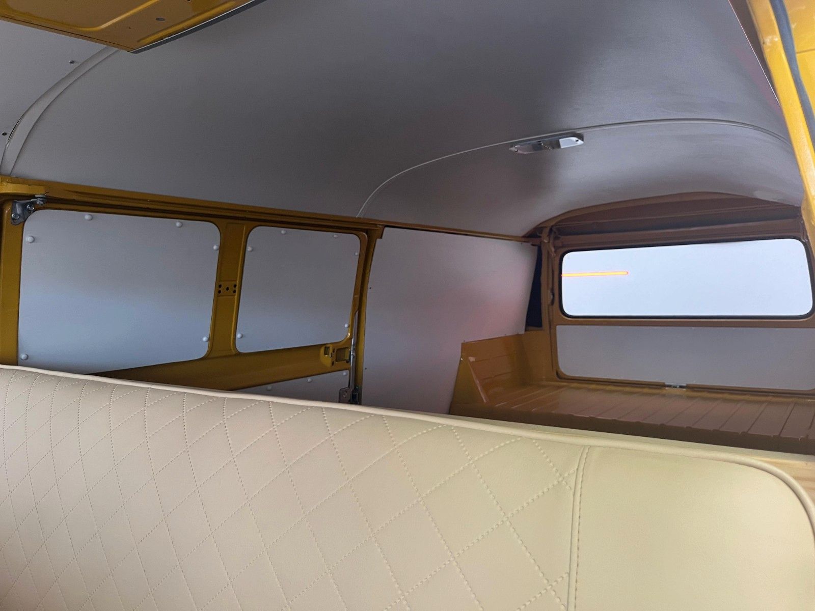 Fahrzeugabbildung Volkswagen T1 Deutsche Bundespost / Zustandsnote 1-