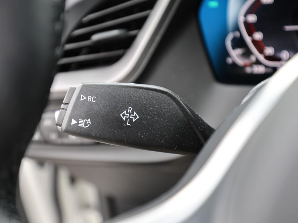 BMW 218 Gran Coupé 218i Gran Coupe M-Sport LED W-LAN NAVI SHZ PDC, миниатюра 28
