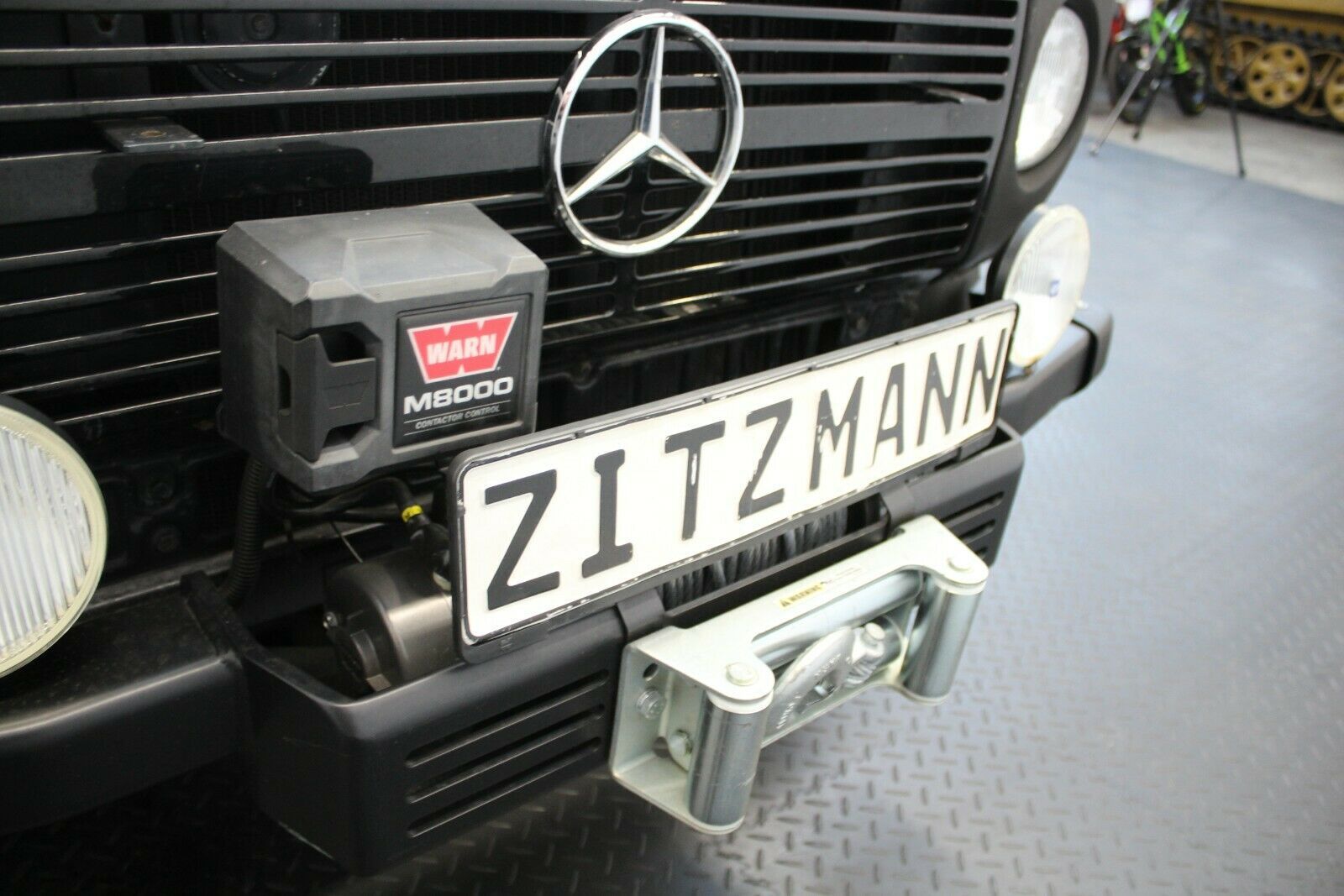 Fahrzeugabbildung Mercedes-Benz 280GE OLDTIMER EX-FEUERWEHR ALLRAD STANDHEIZUNG