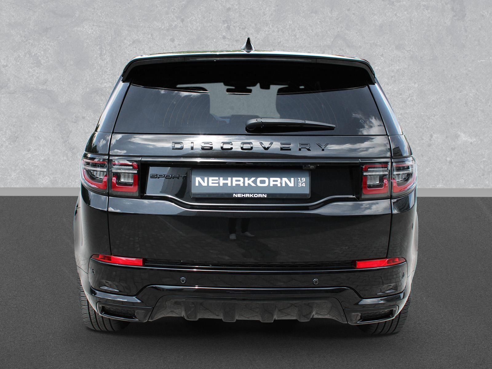 Fahrzeugabbildung Land Rover Discovery Sport P300e Dynamic SE