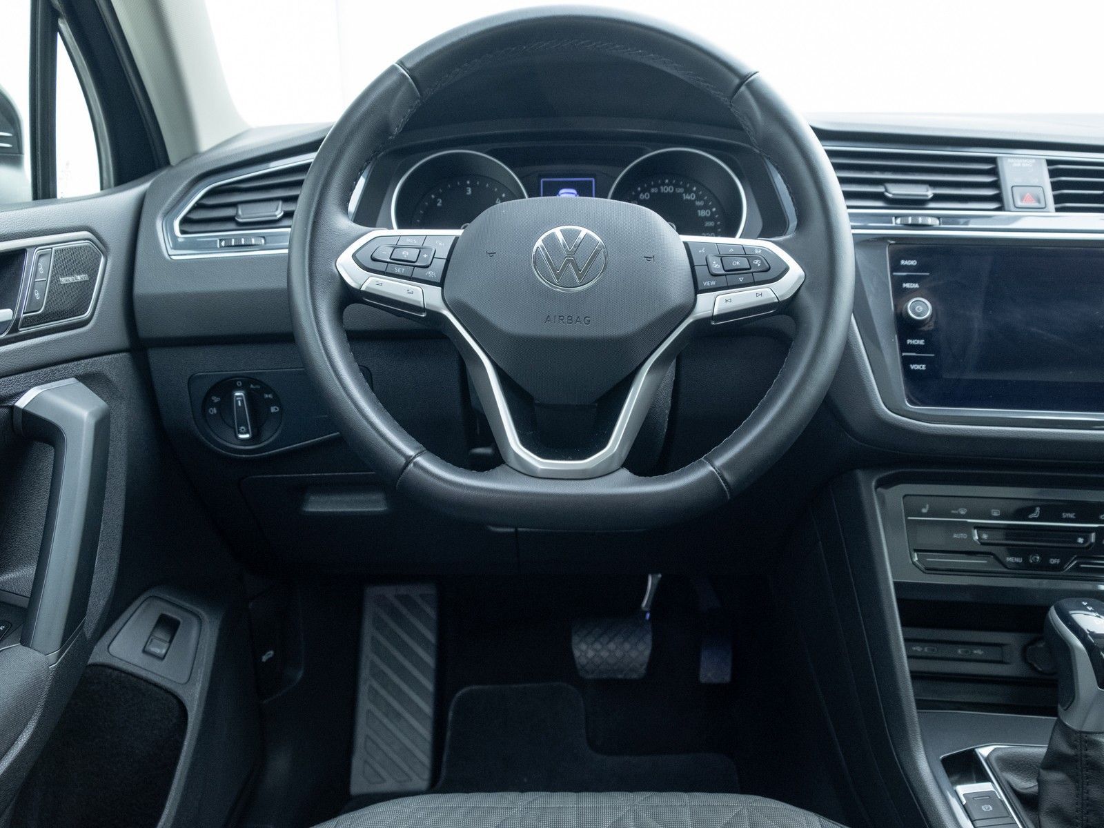 Volkswagen Tiguan - Bild 15